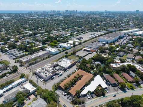 1200 NE 17th Court Fort Lauderdale FL 33305