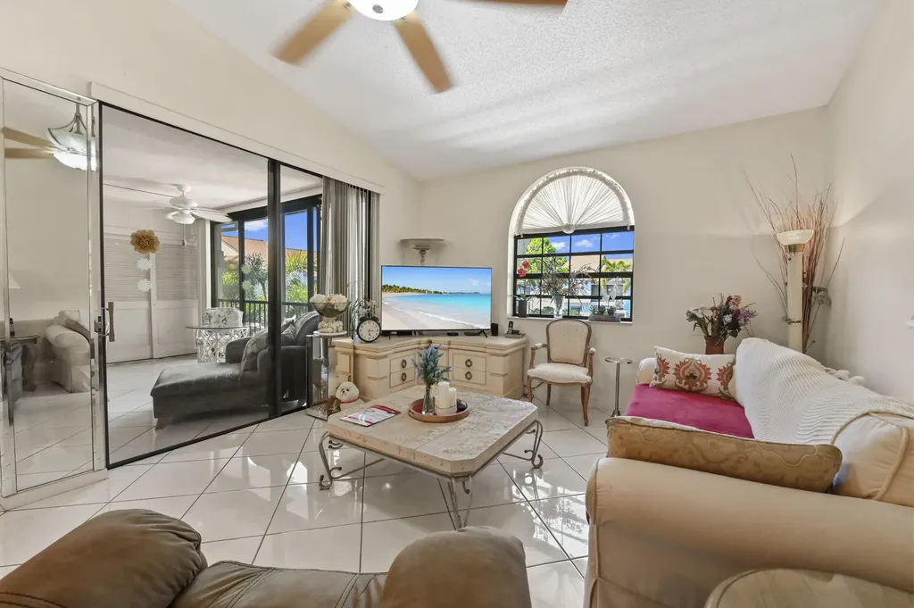 5450 Verona Drive Boynton Beach FL 33437