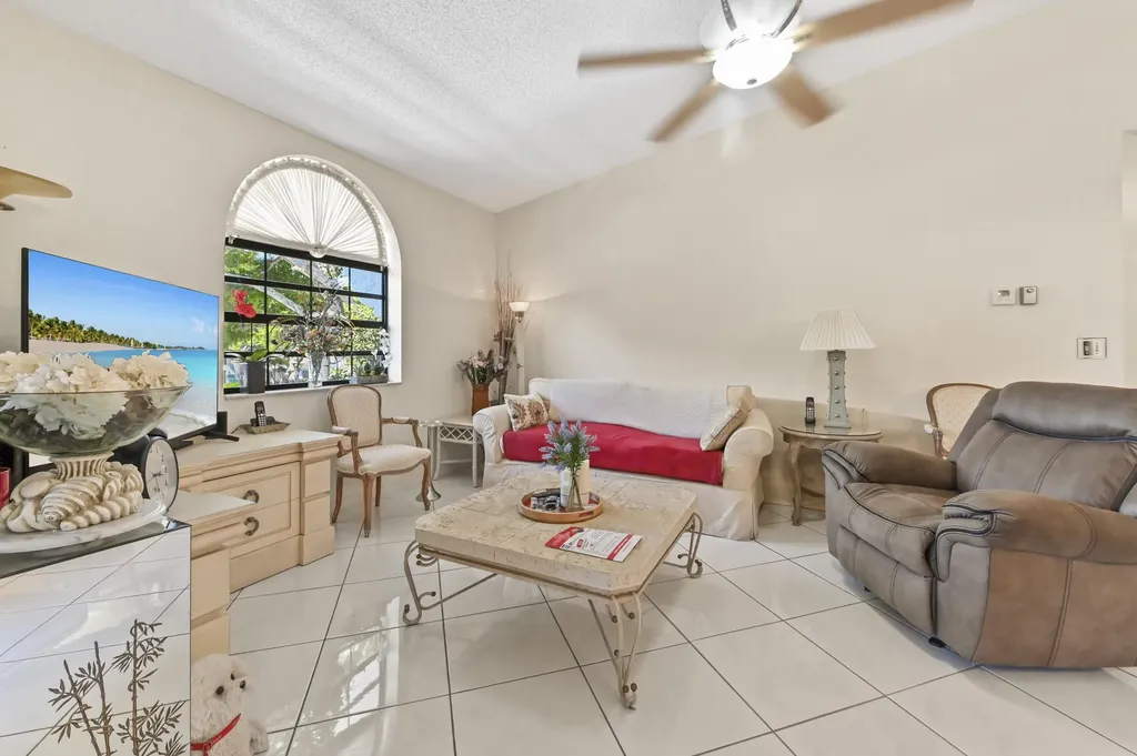 5450 Verona Drive Boynton Beach FL 33437