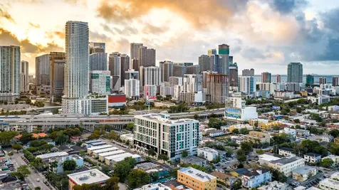 450 SW 5th Street Miami FL 33130