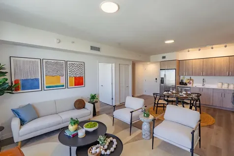 450 SW 5th Street Miami FL 33130