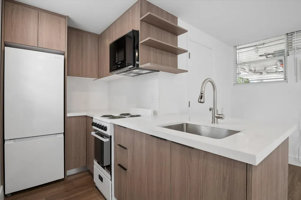 524 Orton Avenue Fort Lauderdale FL 33304