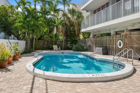 524 Orton Avenue Fort Lauderdale FL 33304