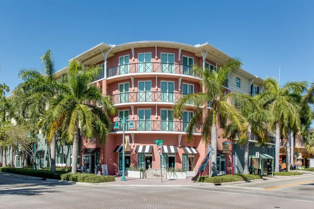 235 NE 1st Street Delray Beach FL 33444