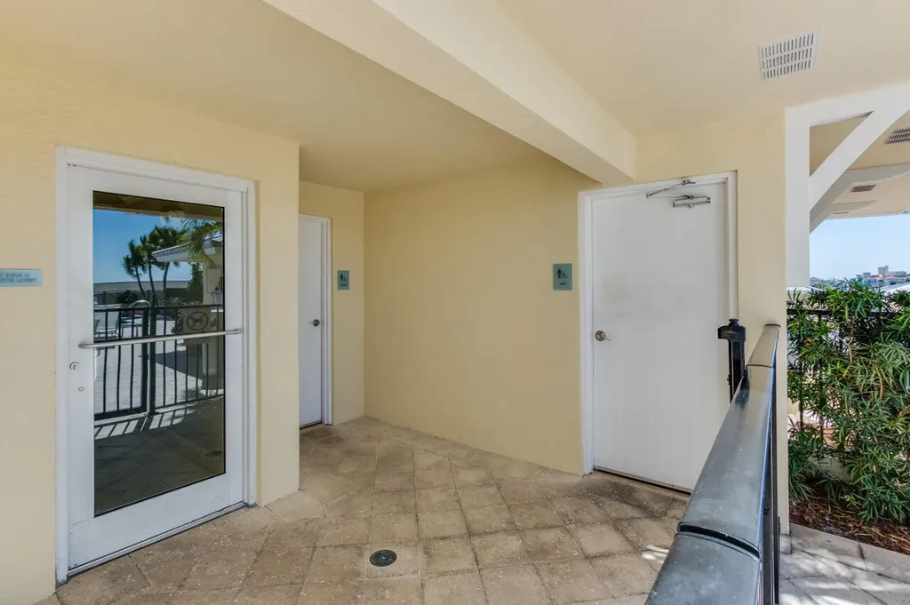 235 NE 1st Street Delray Beach FL 33444