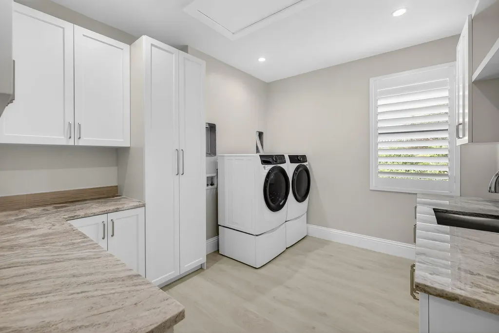 8771 Man O War Road Palm Beach Gardens FL 33418