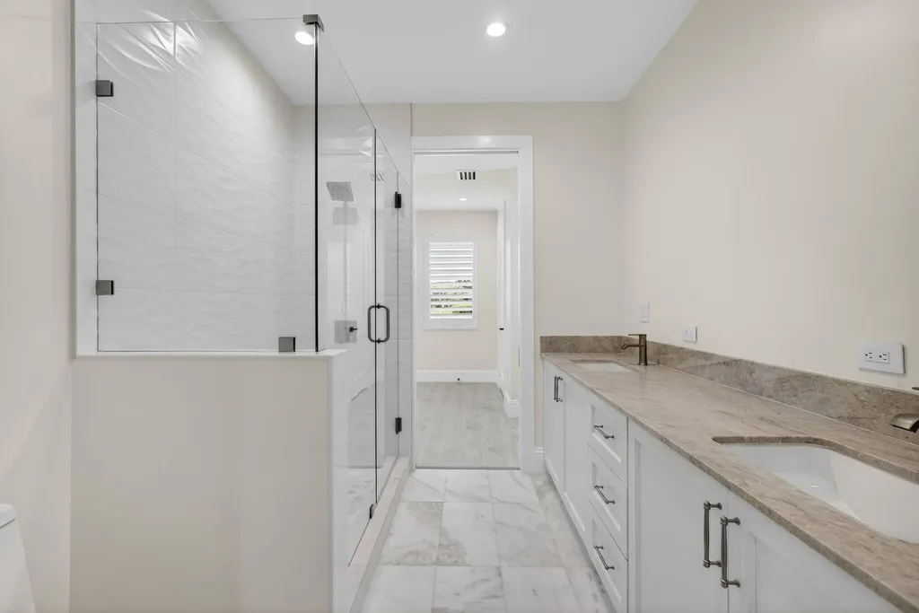 8771 Man O War Road Palm Beach Gardens FL 33418
