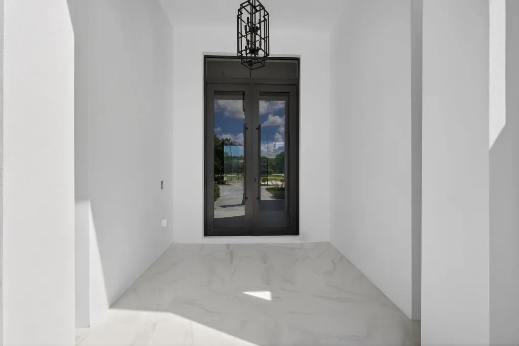 8771 Man O War Road Palm Beach Gardens FL 33418