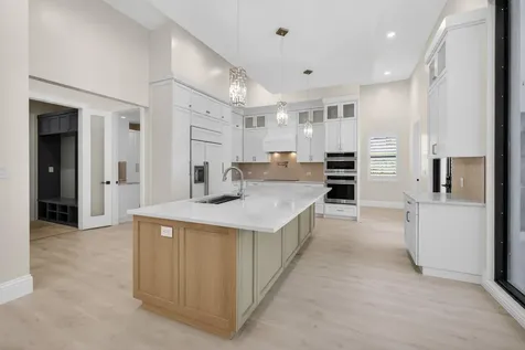 8771 Man O War Road Palm Beach Gardens FL 33418