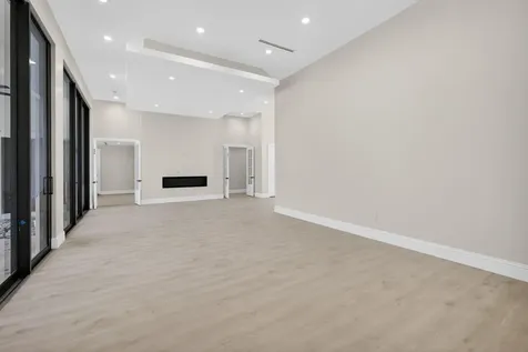 8771 Man O War Road Palm Beach Gardens FL 33418