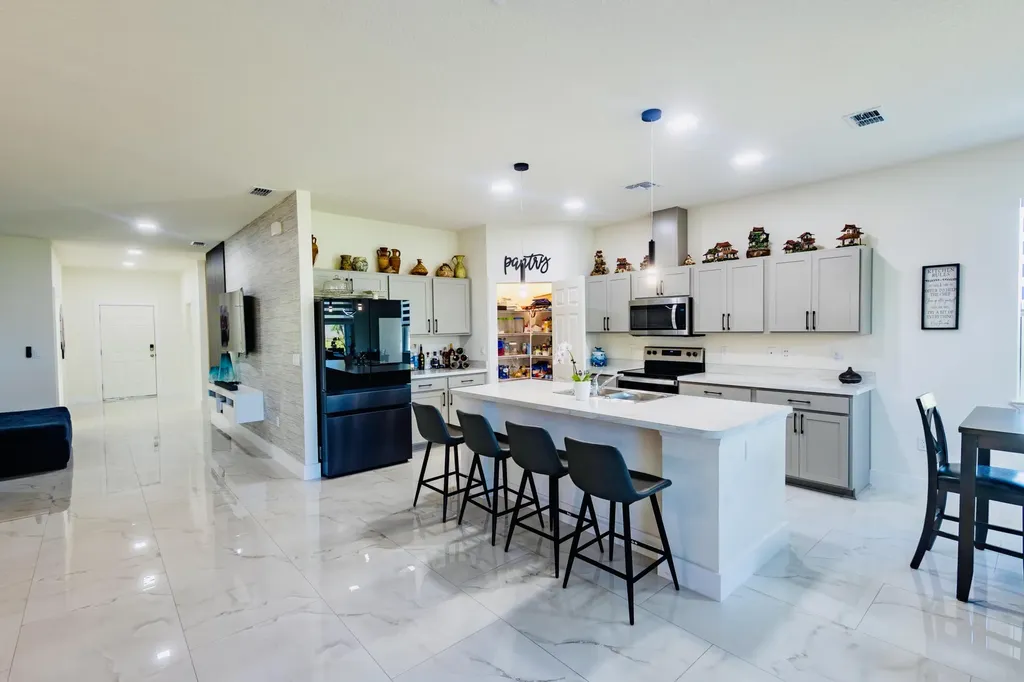 2149 SW Susset Lane Port St Lucie FL 34953