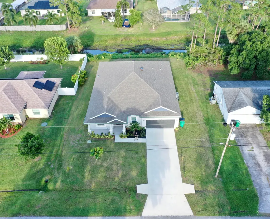 2149 SW Susset Lane Port St Lucie FL 34953