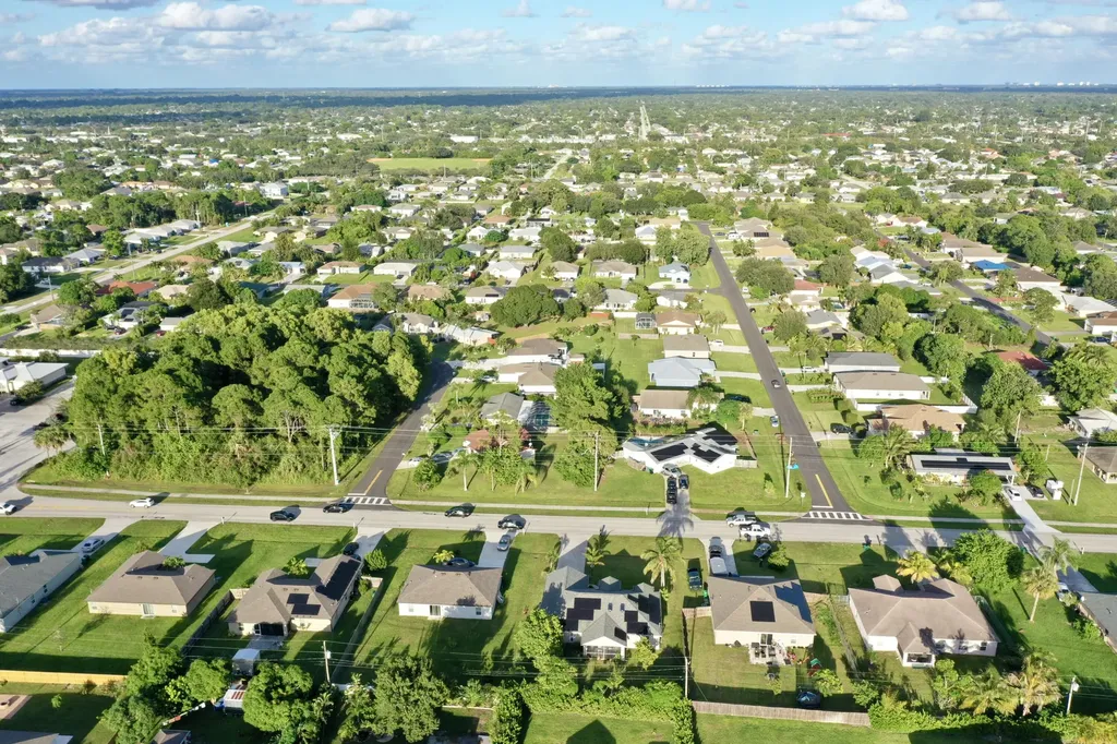 2149 SW Susset Lane Port St Lucie FL 34953