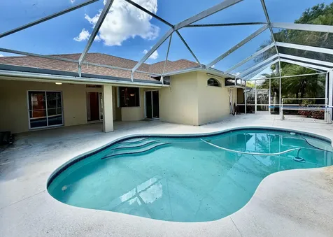 751 SE Starflower Avenue Port St Lucie FL 34983