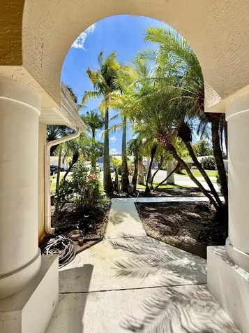 751 SE Starflower Avenue Port St Lucie FL 34983