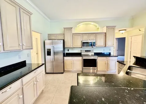 751 SE Starflower Avenue Port St Lucie FL 34983