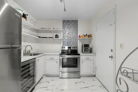 4043 NW 16th Street Lauderhill FL 33313