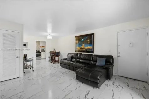 4043 NW 16th Street Lauderhill FL 33313