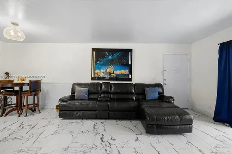 4043 NW 16th Street Lauderhill FL 33313