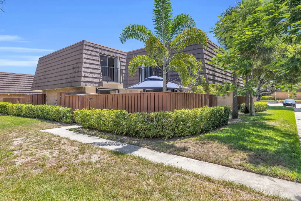 1208 12th Court Jupiter FL 33477