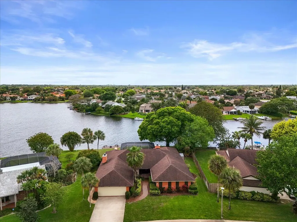 1420 Sailboat Circle Wellington FL 33414