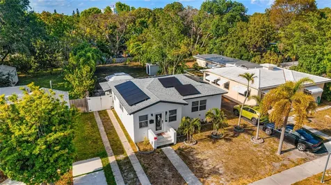 218 SW 7th Street Dania Beach FL 33004
