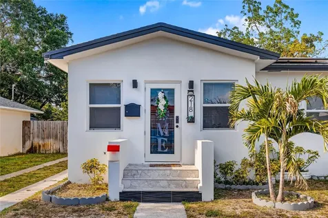 218 SW 7th Street Dania Beach FL 33004