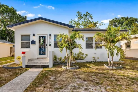 218 SW 7th Street Dania Beach FL 33004