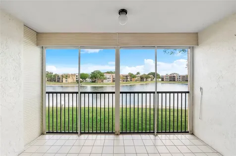 6519 Coral Lake Drive Margate FL 33063
