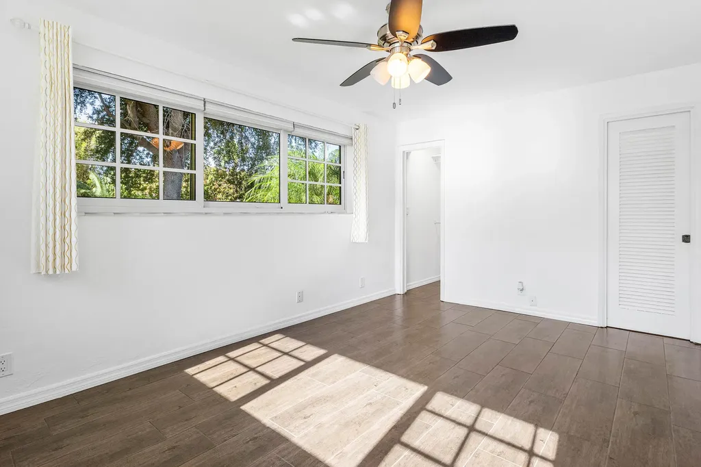 2100 NE 4th Avenue Boca Raton FL 33431