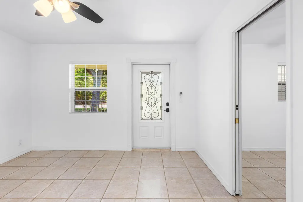 2100 NE 4th Avenue Boca Raton FL 33431