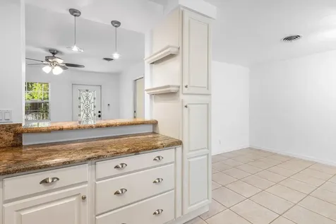 2100 NE 4th Avenue Boca Raton FL 33431