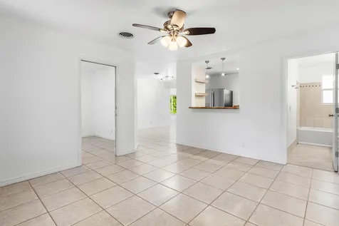 2100 NE 4th Avenue Boca Raton FL 33431
