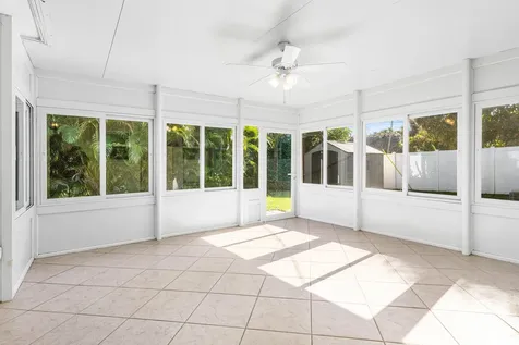 2100 NE 4th Avenue Boca Raton FL 33431