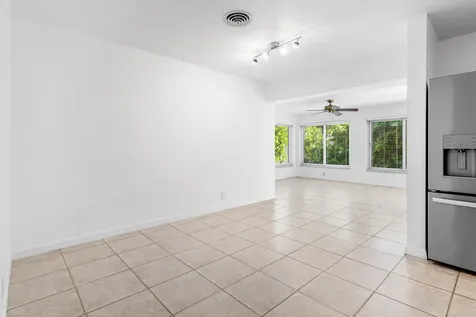 2100 NE 4th Avenue Boca Raton FL 33431
