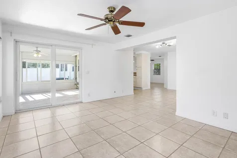 2100 NE 4th Avenue Boca Raton FL 33431