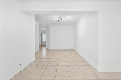 2100 NE 4th Avenue Boca Raton FL 33431