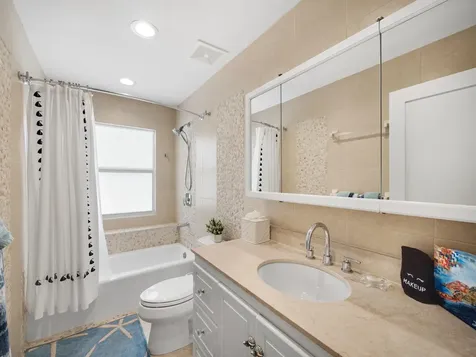 471 Mars Way Juno Beach FL 33408