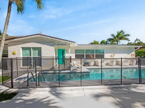 471 Mars Way Juno Beach FL 33408