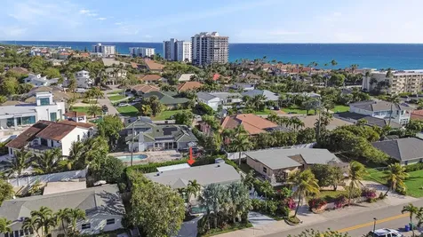471 Mars Way Juno Beach FL 33408