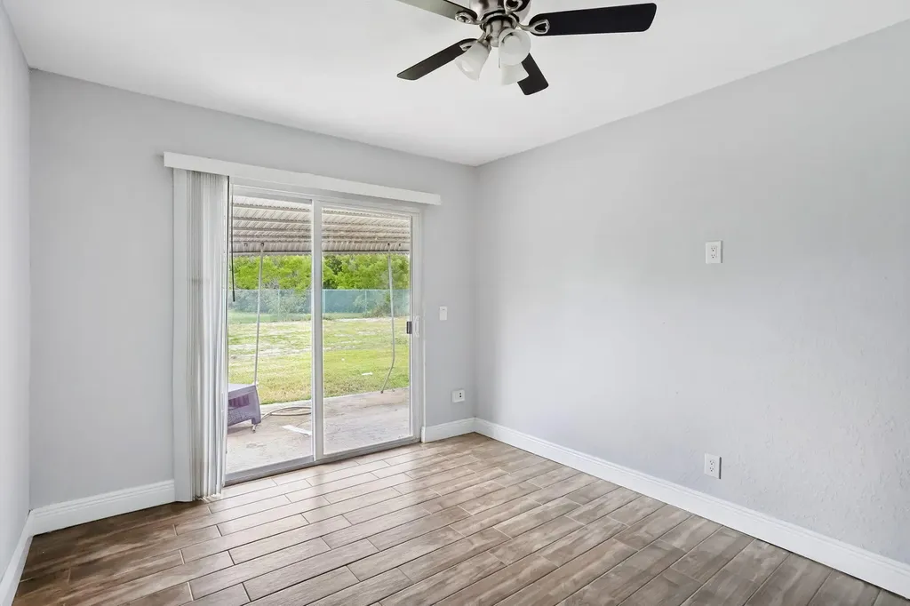 2227 NE 3rd Avenue Delray Beach FL 33444