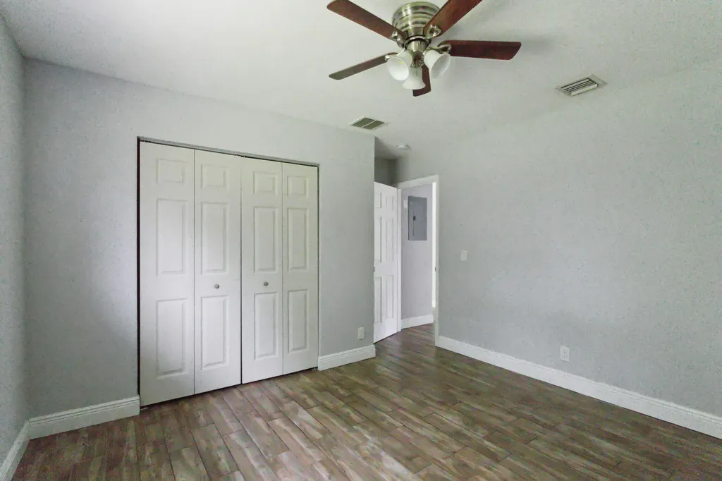2227 NE 3rd Avenue Delray Beach FL 33444