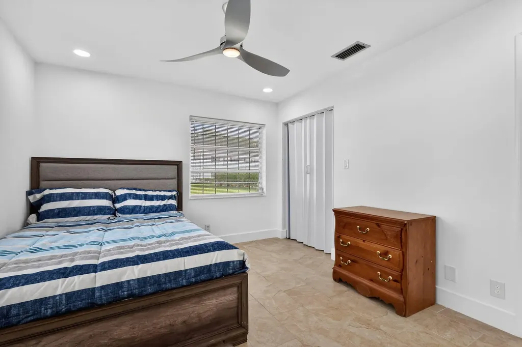 5093 Privet Place Delray Beach FL 33484