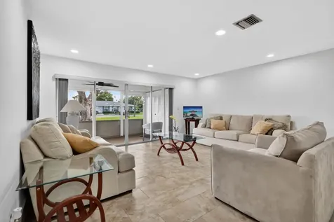 5093 Privet Place Delray Beach FL 33484