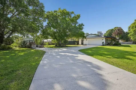 836 34th Avenue Vero Beach FL 32960