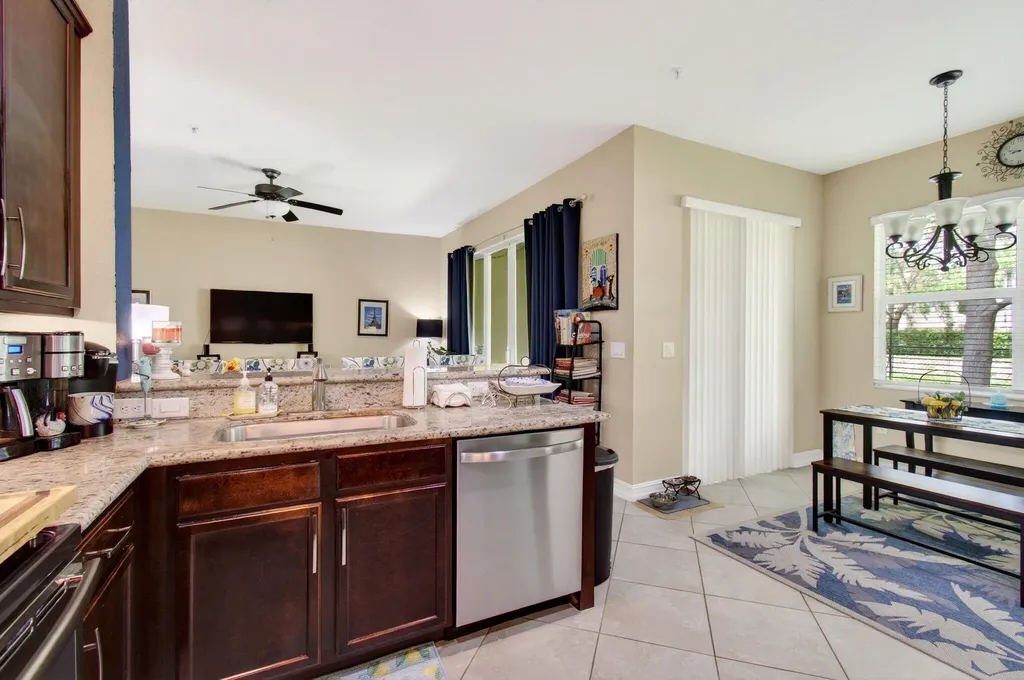 7541 Spatterdock Drive Boynton Beach FL 33437