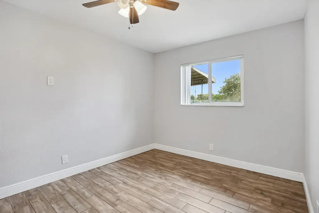 2227 NE 3rd Avenue Delray Beach FL 33444