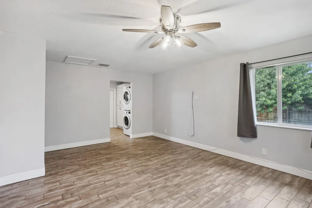 2227 NE 3rd Avenue Delray Beach FL 33444