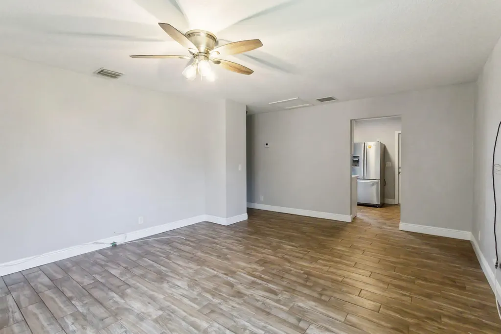 2227 NE 3rd Avenue Delray Beach FL 33444
