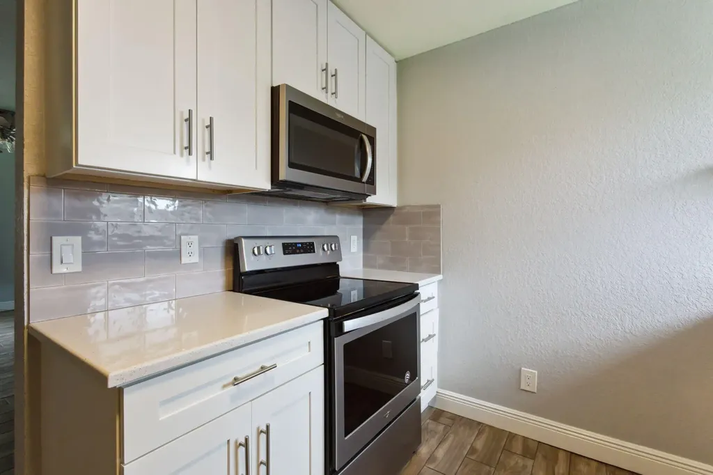 2227 NE 3rd Avenue Delray Beach FL 33444